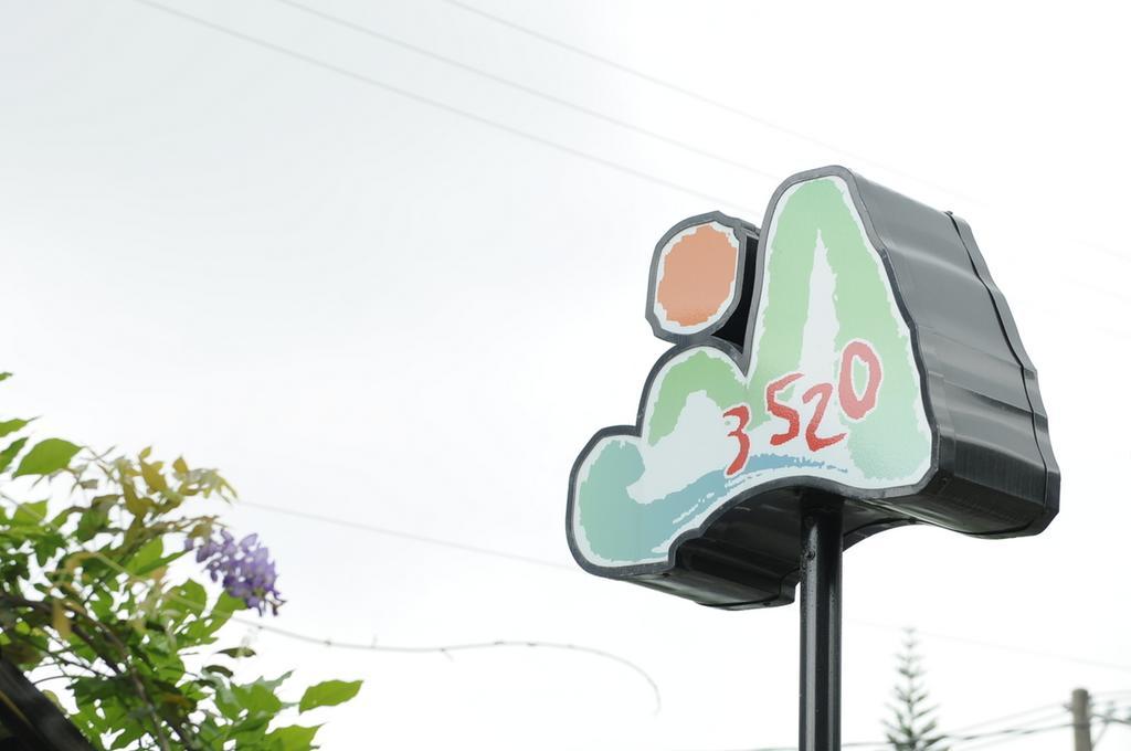 3520 Homestay T'ai-tung Exteriör bild