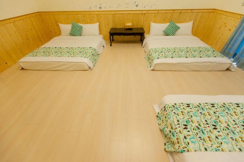 3520 Homestay T'ai-tung Exteriör bild