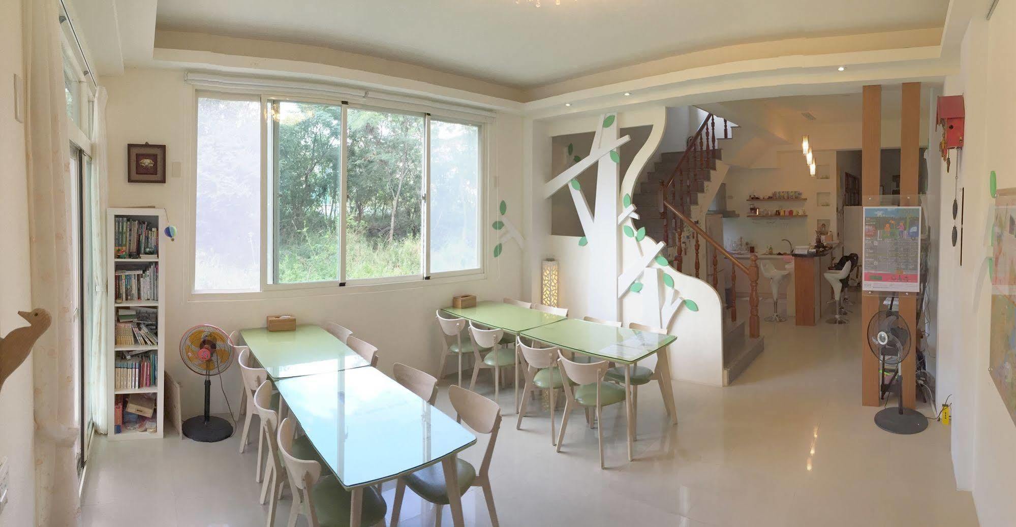 3520 Homestay T'ai-tung Exteriör bild